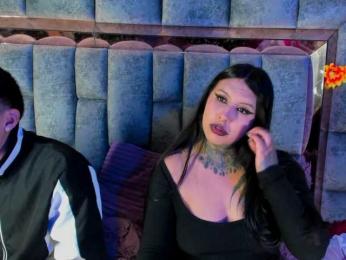 Royal-desires webcam model stream image