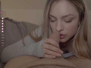 monchhichis webcam model stream image