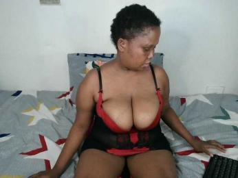 BIGTITTISXX webcam model stream image