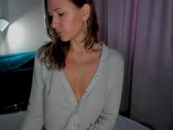 alyssensual webcam model stream image