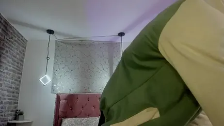 loverisu-coral webcam stripchat model stream image