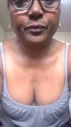 momsexy_xxx webcam model stream image