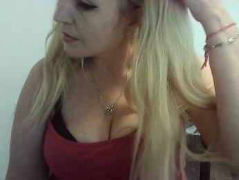 Multiply-orgazm webcam model stream image