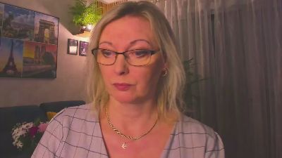 VanessaLUX webcam model stream image