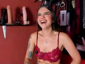 annavi_ webcam model stream image