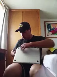 Zordomudo_Aunt webcam model stream image