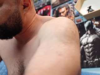 hugearms webcam model stream image