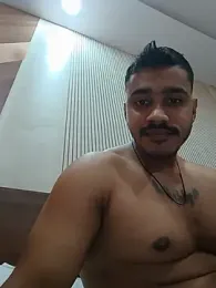 Mrgill09 webcam stripchat model stream image