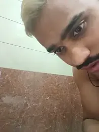 Mrgill09 webcam stripchat model stream image