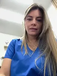 alicee16 webcam stripchat model stream image