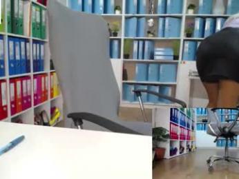 sweetiilover webcam model stream image