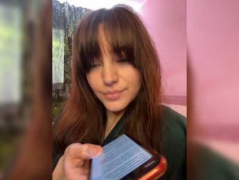 -fatal- webcam model stream image