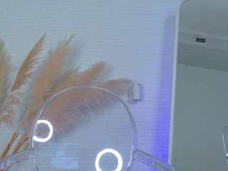 alicaamber webcam model stream image