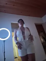 ValeryGrey webcam model stream image