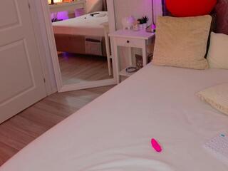 Sasha Elite webcam model stream image