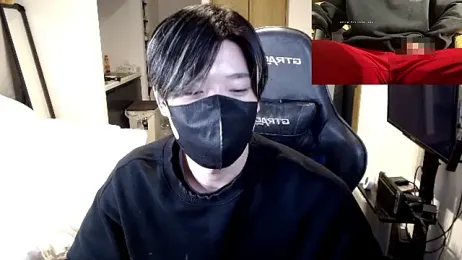 Mei-Tanaka webcam model stream image