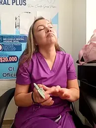 Madisson-04_ webcam model stream image