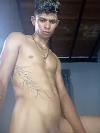 God_Eros_23cm webcam model stream image