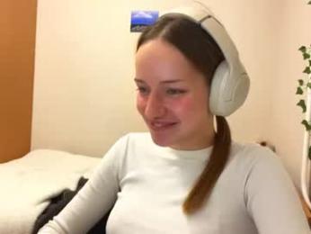 kaciegupton webcam model stream image