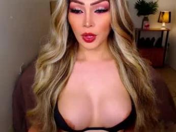 i_luv_2_fuck_you webcam chaturbate model stream image