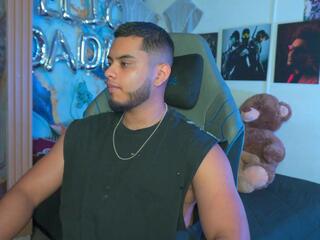 Tyler Price webcam model stream image