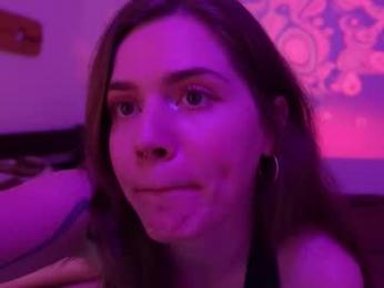 _sensualia_ webcam model stream image