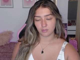 melaanyluckk webcam model stream image