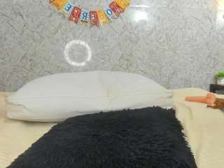 antonella-west webcam model stream image
