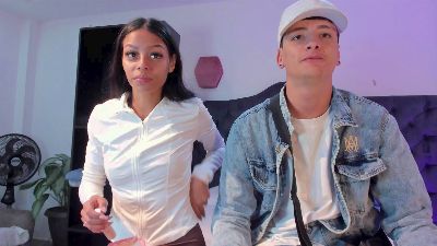 TwoMilkyway webcam model stream image