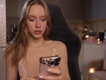 unnabella webcam chaturbate model stream image