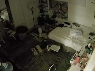 voyeurcam-hornyhostel-02 webcam model stream image