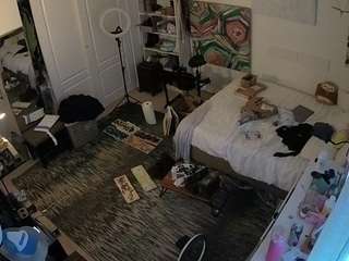 voyeurcam-hornyhostel-02 webcam model stream image