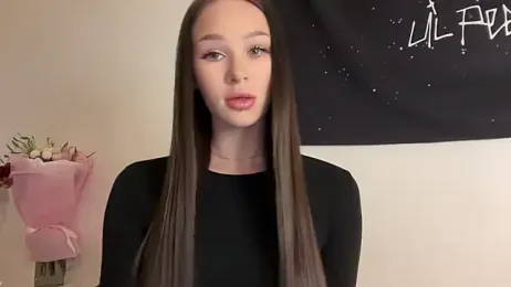 ur_molly webcam stripchat model stream image