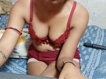 TaraVij webcam bongacams model stream image