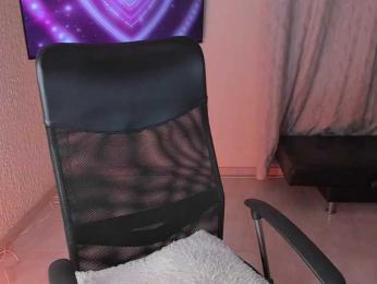 PaulinaBelush webcam model stream image