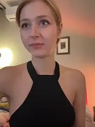 LunaRase webcam model stream image