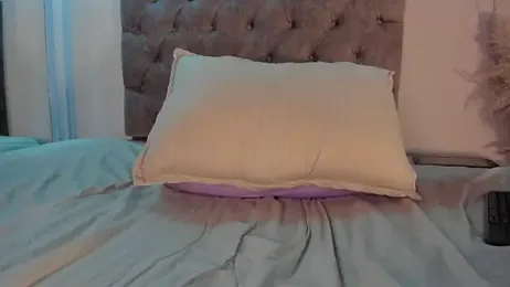 zoe_roux21 webcam model stream image