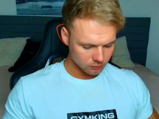 Robin Rieff webcam flirt4free model stream image