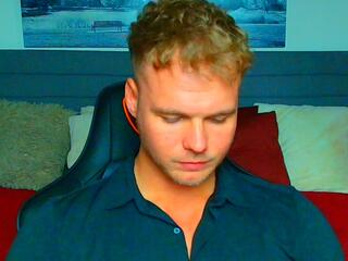 Robin Rieff webcam flirt4free model stream image