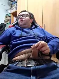 Javier_bear webcam model stream image