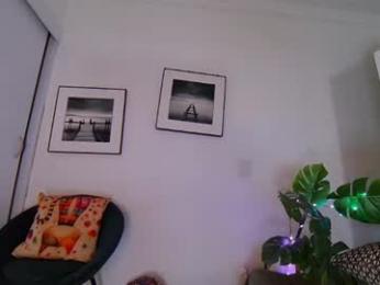 veronnika_hill webcam model stream image