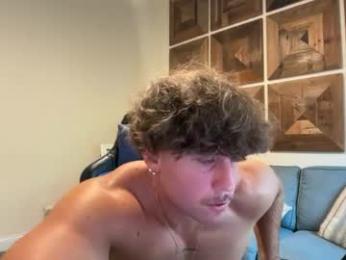 hungkingg22 webcam chaturbate model stream image