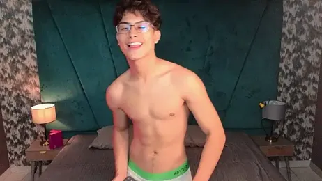 Aaron_Eze webcam stripchat model stream image