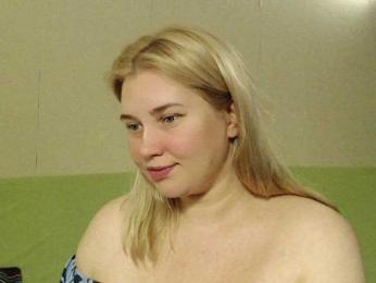 _LILKA_ webcam model stream image