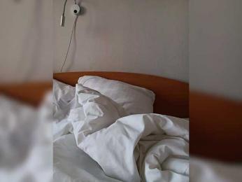 Natdance webcam model stream image