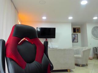 Aron Felip webcam model stream image