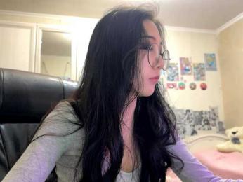 GlennaVandermeulen webcam bongacams model stream image