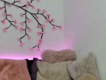 RoseNympho webcam model stream image