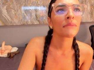 anny-luna webcam camsoda model stream image