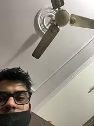 John_desihunk webcam stripchat model stream image